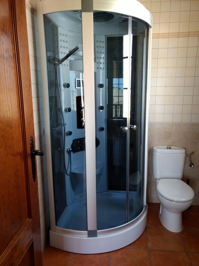 Escapada Delux Pensionat Ossa de Montiel Exteriör bild