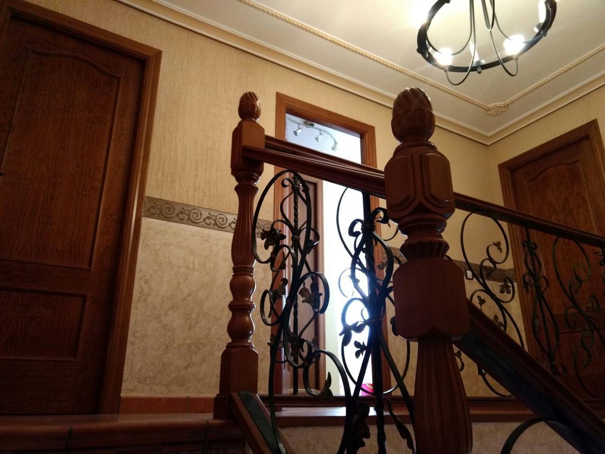 Escapada Delux Pensionat Ossa de Montiel Exteriör bild